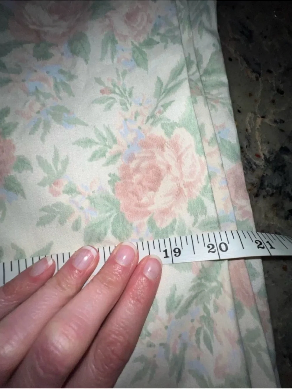 Vintage 80’s Floral Lace Trim Pillowcase Set - Pink and Cream